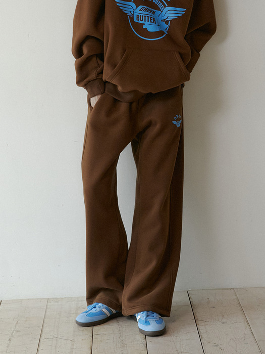 Butter Wing Fluff Sweat Pants (Brown)