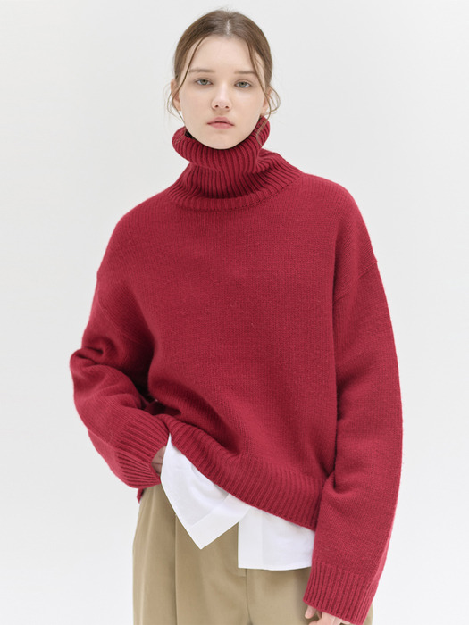 24WN relax-fit turtleneck pullover [WT/RED]