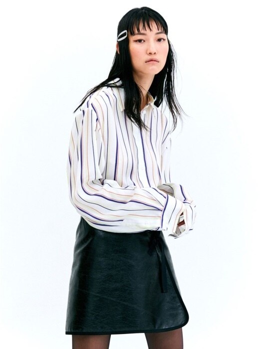 STRIPE OVER-FIT BLOUSE - WHITE