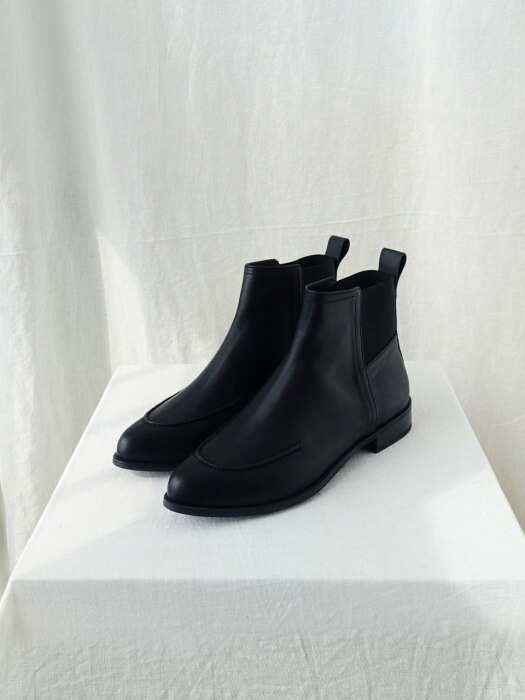 French Chelsea Boots Black