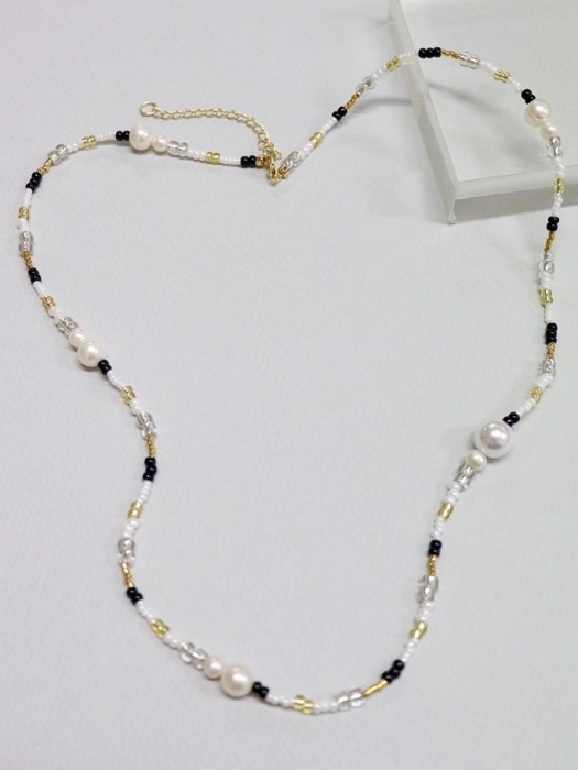 Pearl smile gold beads Necklace 진주 포인트 비즈목걸이