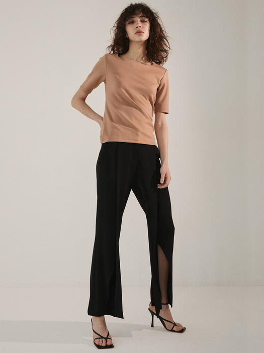 WAVE NECK SLIM TOP [BEIGE]