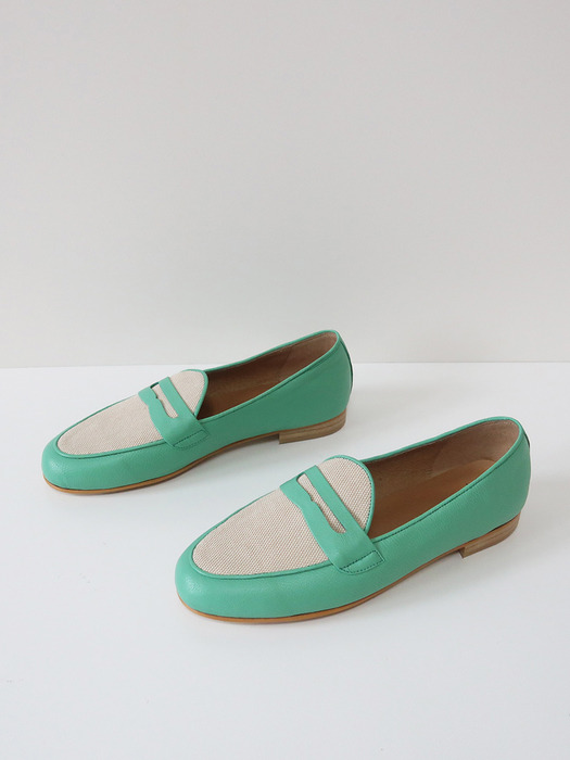 NO. Anne Penny Loafer_MINT