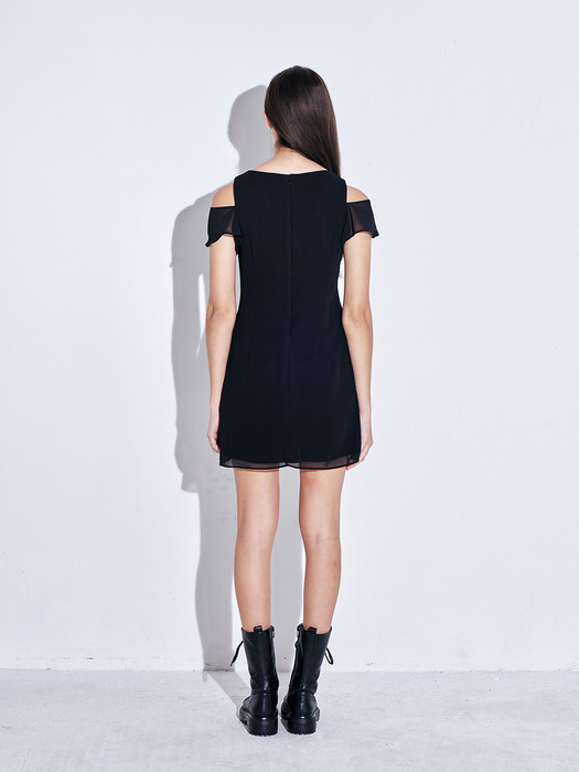 Chiffon Off Shoulder Dress [Black]