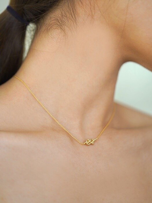 Infinite Knot Chocker Necklace