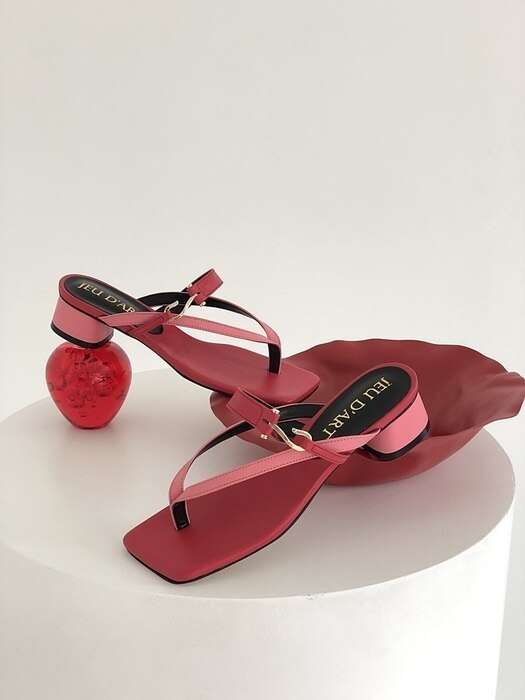 apple flip flop flat mules red