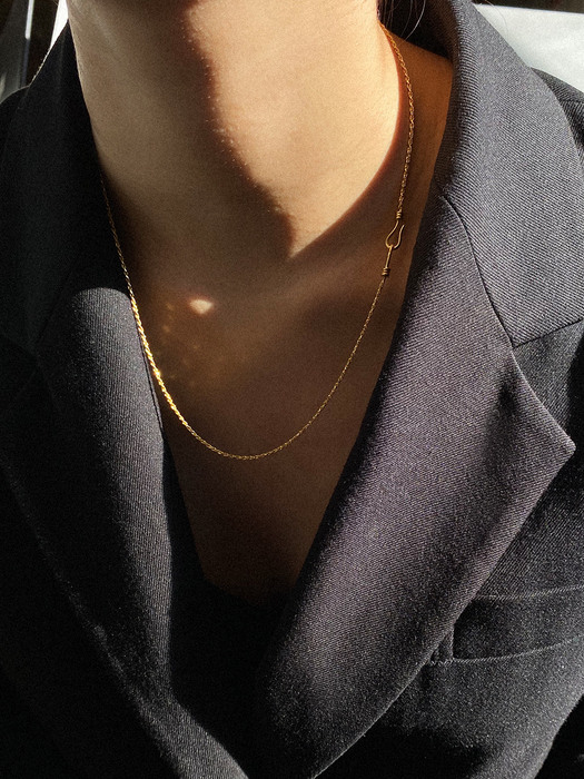TWIST ROPE NECKLACE_Gold_S