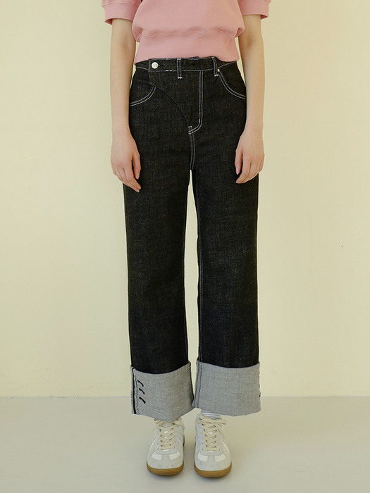 roll-up denim pants