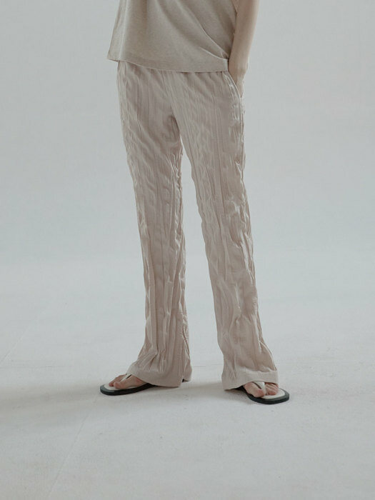 Wrinkle banding trouser (Beige)