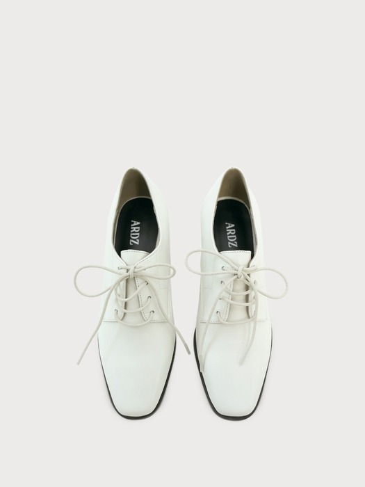 Oxford Lace-Up Middle Hill [Ivory]
