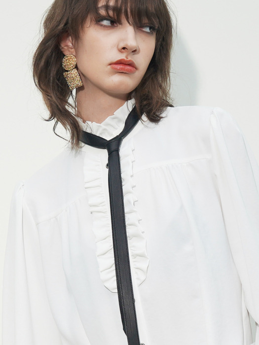 Victorian Ruffled-Placket Blouse[White(WOMAN)]_UTS-FS05