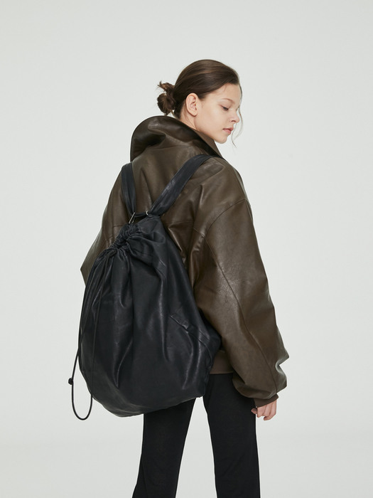 FW21 UNISEX OVERSIZED BLACK BACKPACK