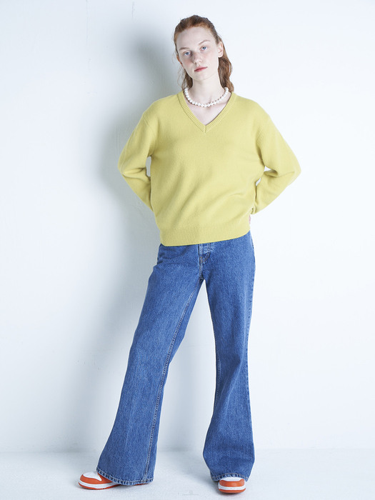  Corrin V-neck Sweater (LEMON)