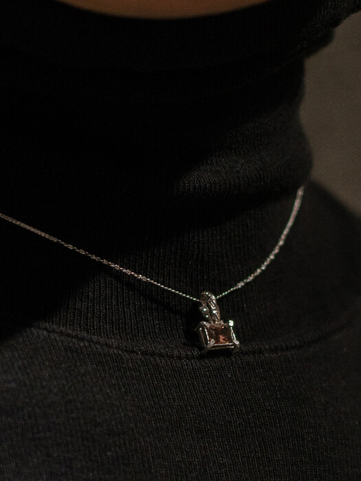 Small_square_necklaces(silver)