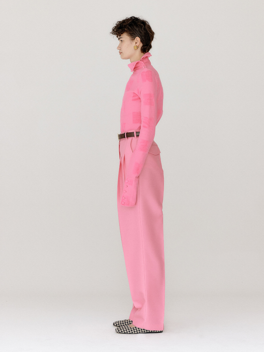 VEROSA Logo Pattern Turtleneck Top - Pink