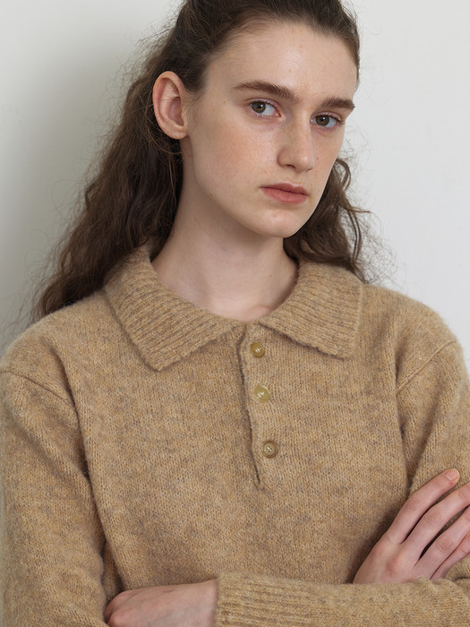 [Woman] Button Collar Sweater (Camel)