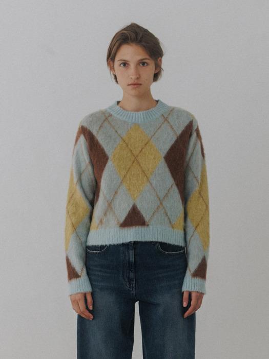 argyle soft wool knit