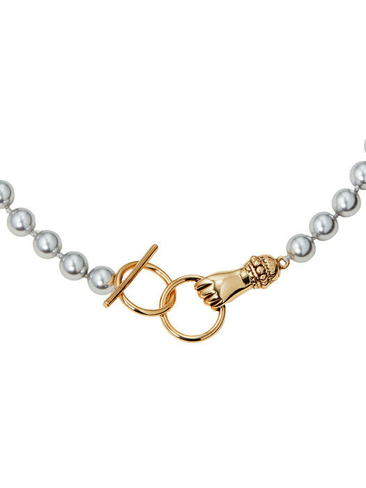 Platinum Pearl Grab Your Eye Necklace