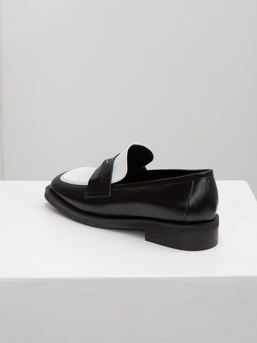 FLO PENNY LOAFERS 플로페니로퍼 23S06BW