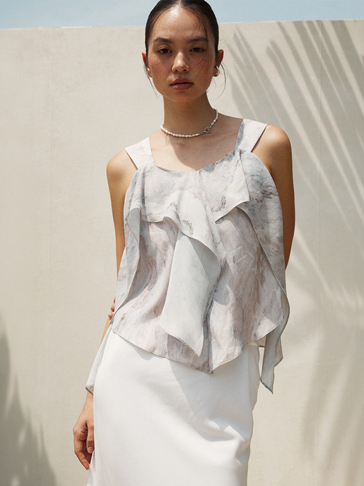 FRILL DETAIL SLEEVELESS TOP