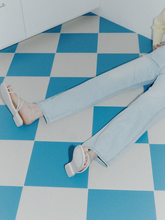 mid rise straight denim pants ice blue