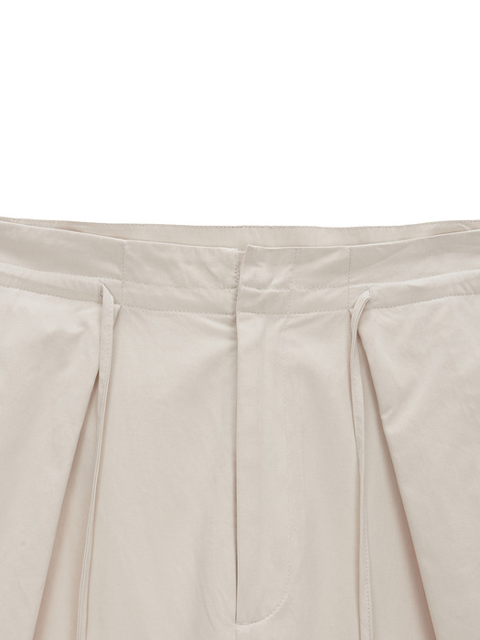DRAW STRING WIDE PANTS IN IVORY