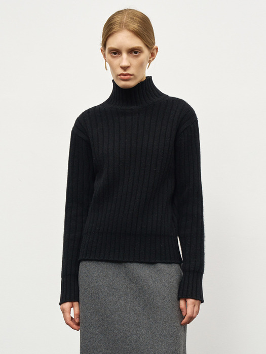 RIBBED CASHMERE TURTLE NECK SWEATER_BLACK
