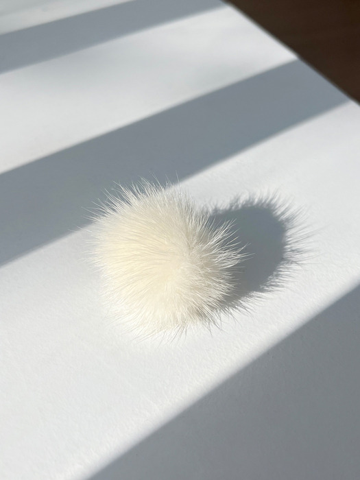 mink pompom hair pin