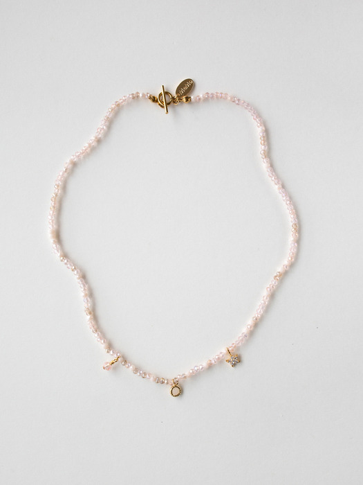 Shiny peach crystal necklace