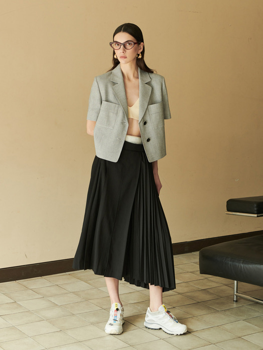 Belted outer pleated flare Skirt_YA4SRN3