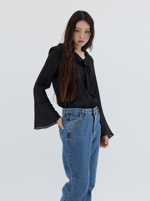 TEXTURED FRILL BLOUSE_BLACK