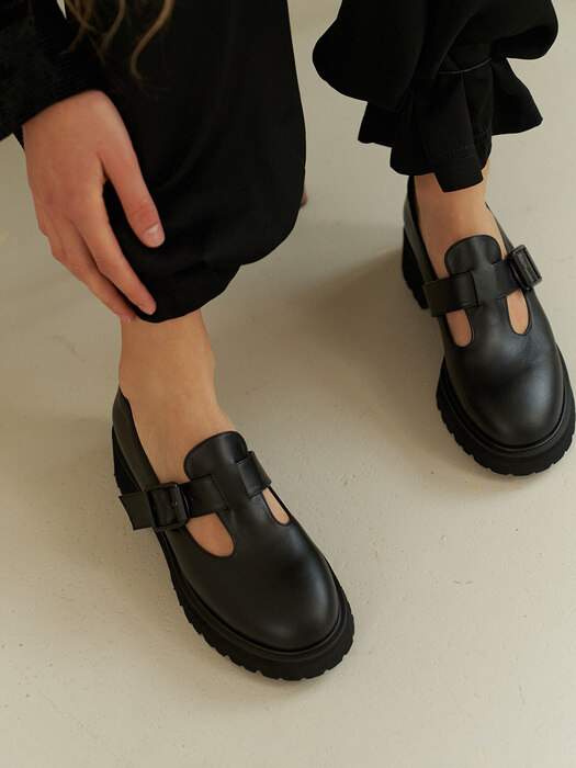 [리퍼브][235,245][단독]Khloe Loafers_BLACK