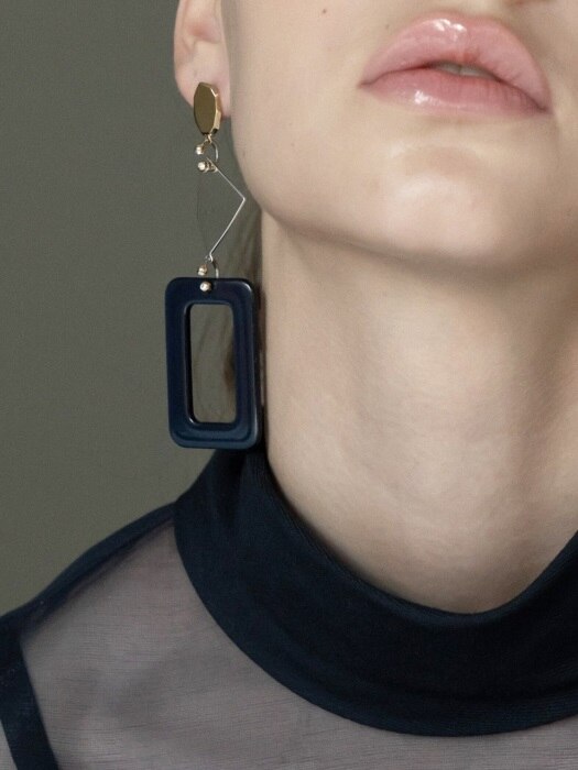 Leave and Shapes Earrings