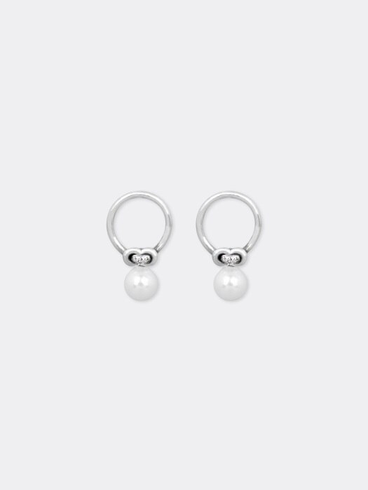 Bat Knot Big Pearl Earrring