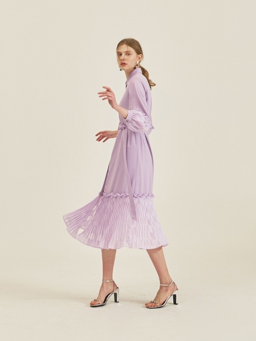 POINT SLEEVES AND PLEATS DRESS_LILAC