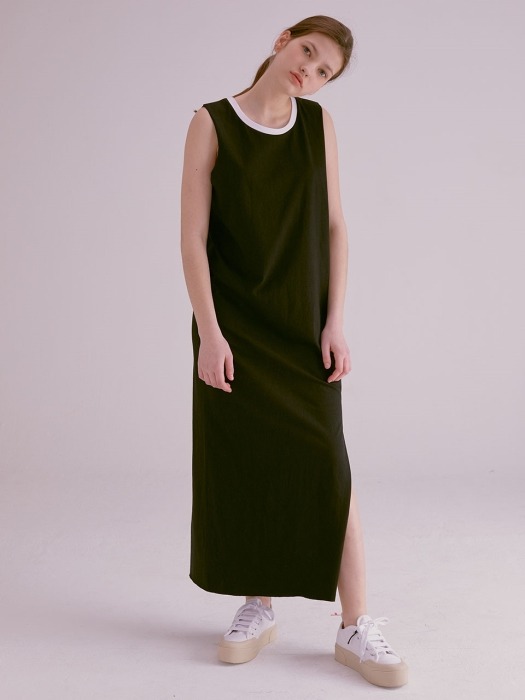 COLOR NECK RAW EDGE MAXI DRESS_BLACK