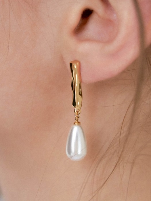 Water drop Pearl Earring (2color)