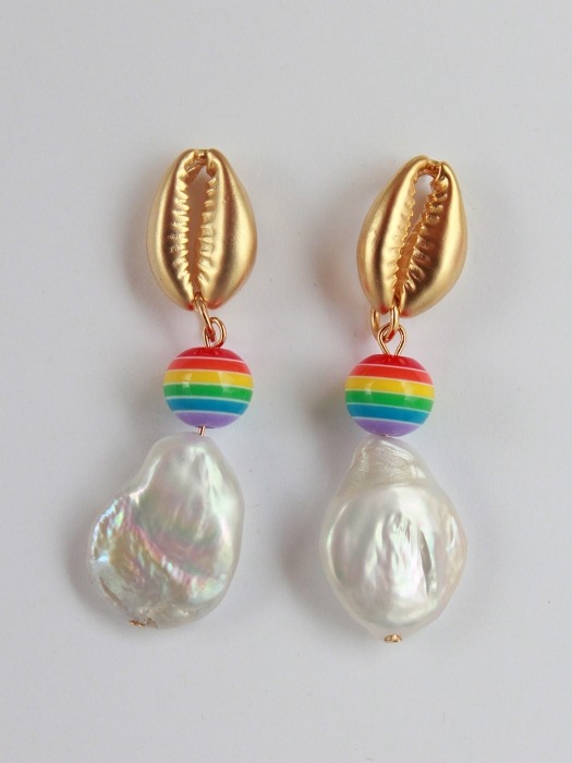 Rainbow seashell pearl drop earring