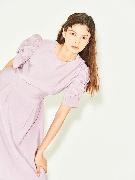 Tidy Shirring Sleeve Dress in Lilac