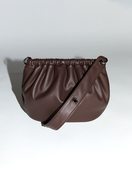 에그백 M 20 Strap egg Bag M - Chocolate