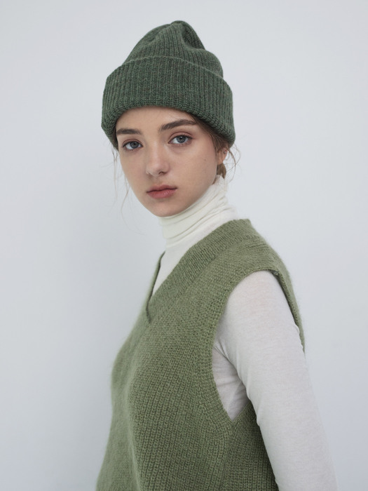 Beanie Logo Lambs Olive Khaky