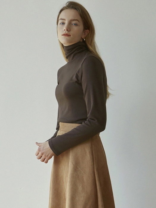 TURTLENECK NAPPING SLEEVE_BEIGE