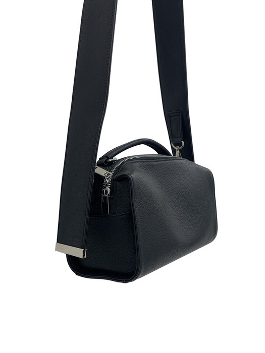 Roller bag with leather strap - Black