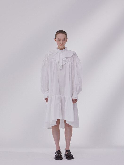 DEMERE FLOORED COLLAR DRESS (WHITE)
