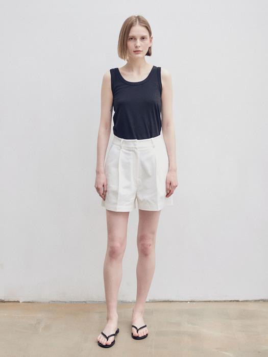 Standard sleeveless-black