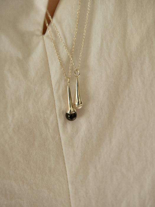 REST IN CITY 20 NECKLACE - ONYX