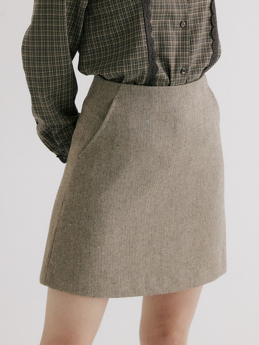 comos552 herringbone mini skirt (beige)