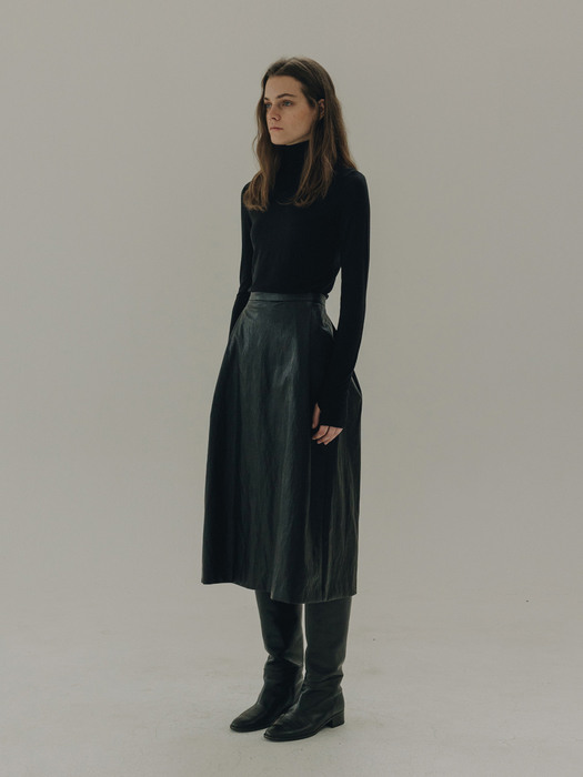  fold skirt (black)