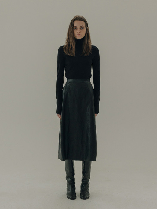  fold skirt (black)