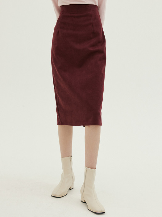 NOI BACK SLIT SKIRT WINE